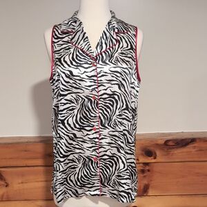 Black and White Button Down Notched Collar Blouse